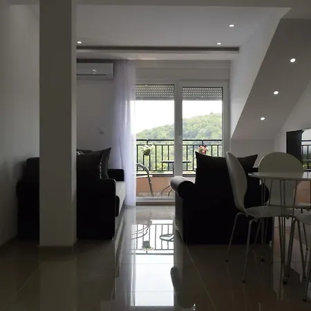 Daire S-apartmani Cocetova