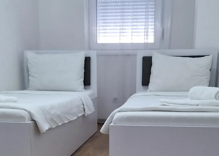 S-apartmani Cocetova Appartamento Jagodina